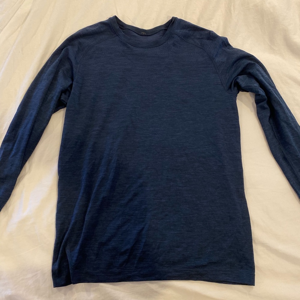 Lululemon men’s long sleeve